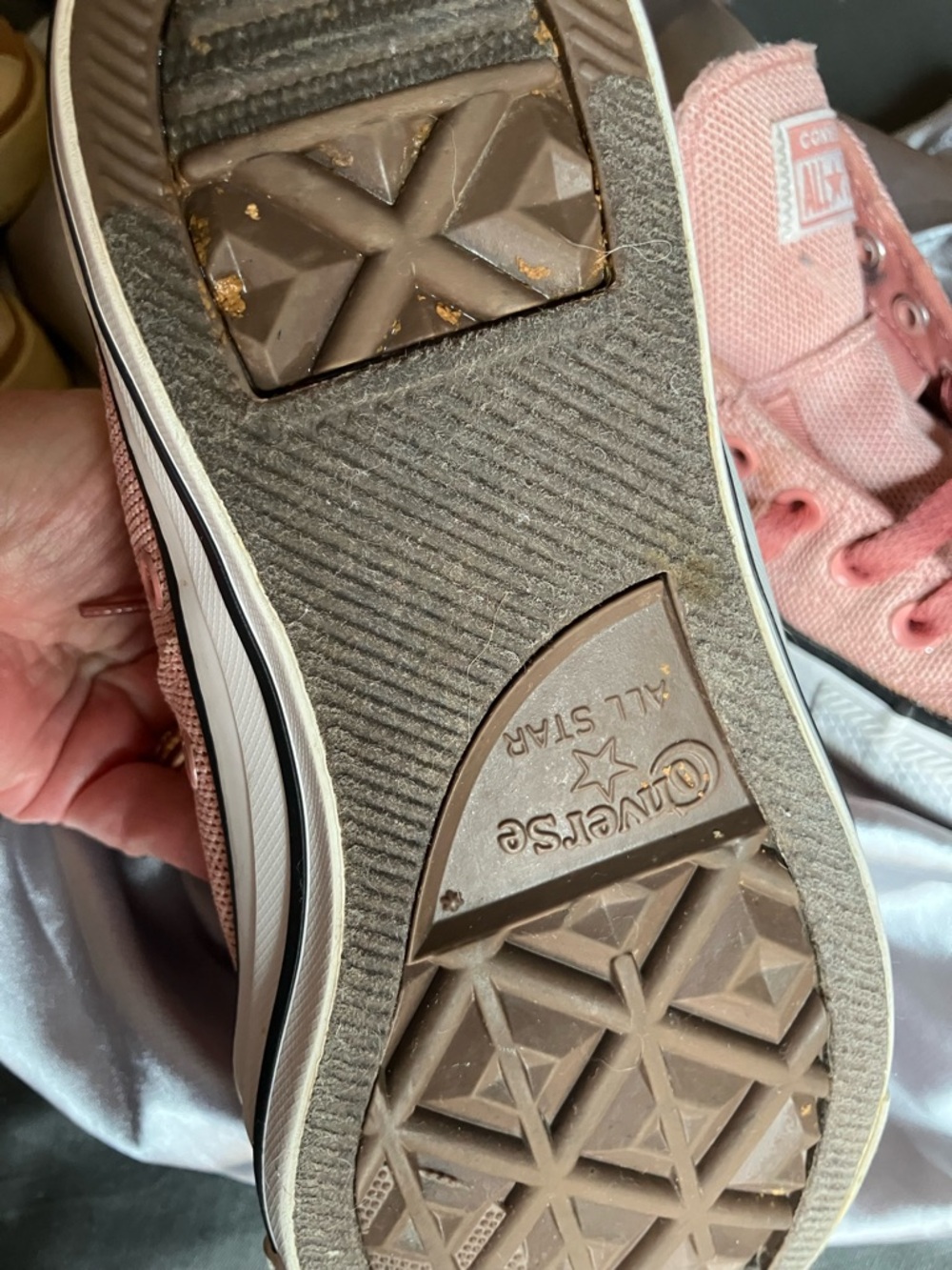 Converse Size 7 Coral Pink Low Top Sneakers - Picture 6 of 11